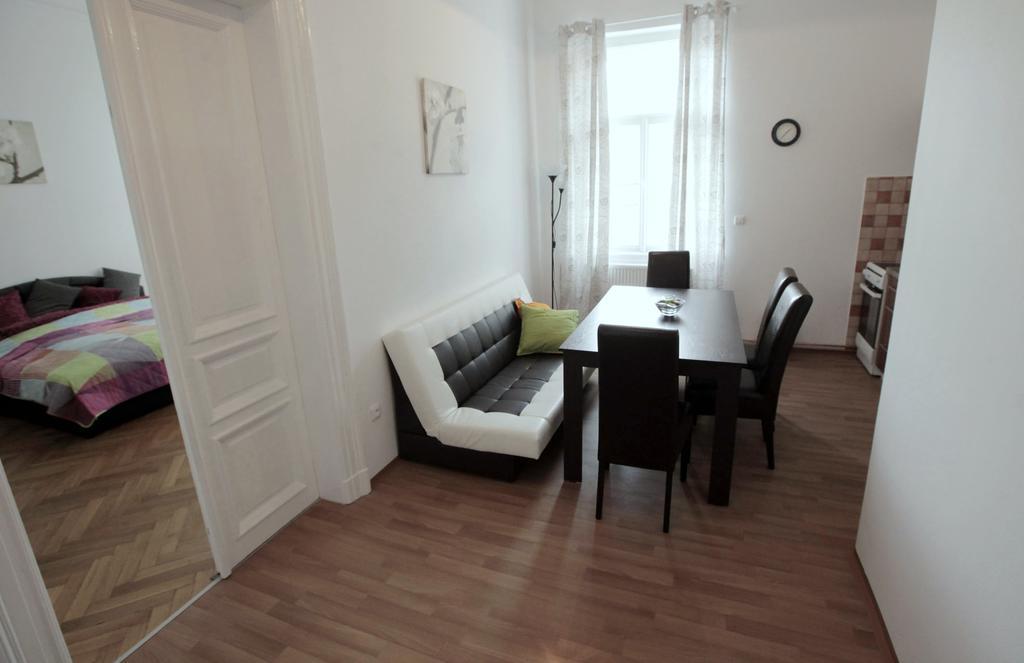 Carpe Diem Prague Apartment Ruang foto