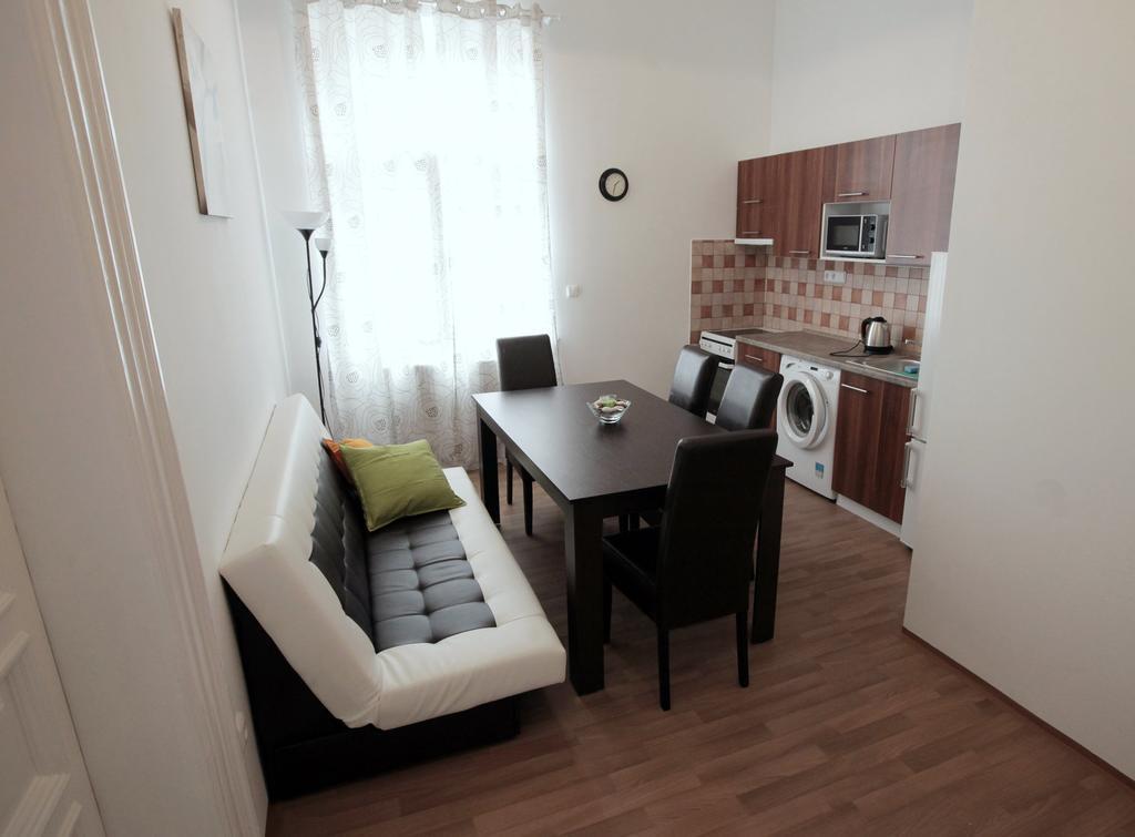 Carpe Diem Prague Apartment Ruang foto