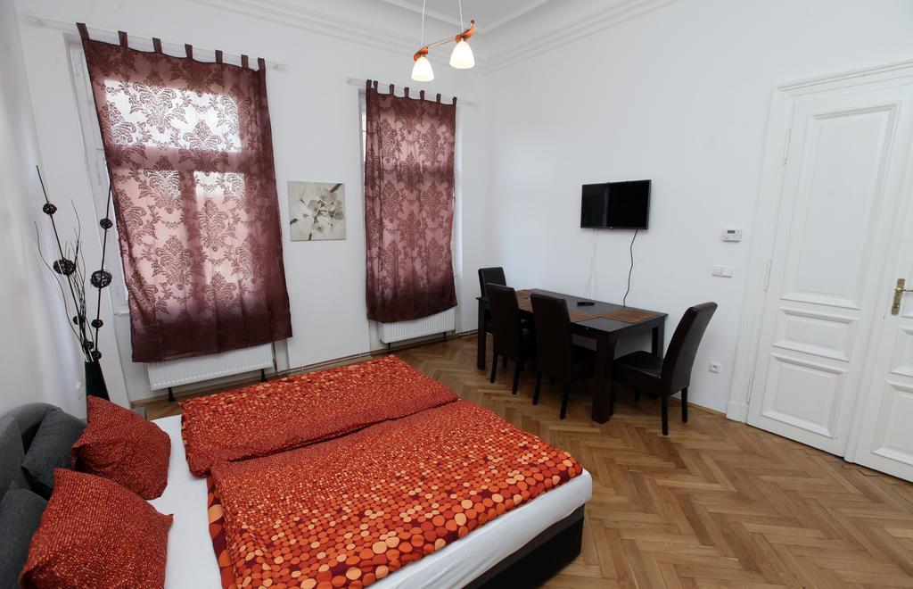 Carpe Diem Prague Apartment Ruang foto