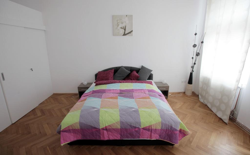 Carpe Diem Prague Apartment Ruang foto